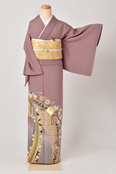 色留袖[御所染色に束ね熨斗]