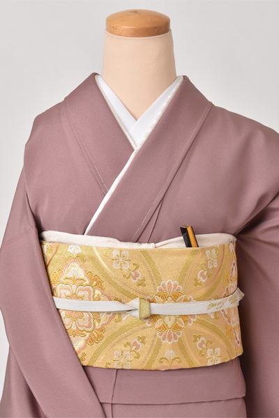 色留袖[御所染色に束ね熨斗]