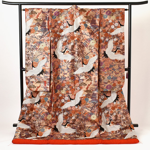 打掛(山本寛斎、ピンク系に鶴)