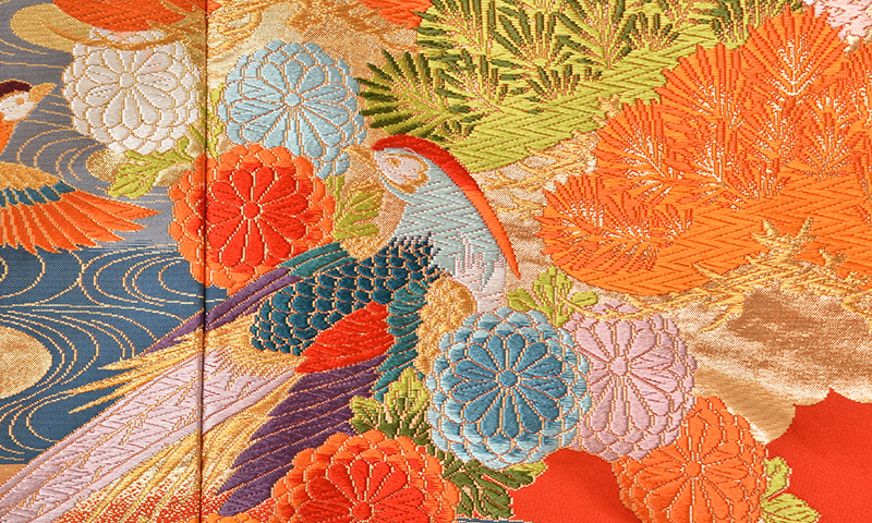 打掛(朱赤と緑地・鶴に花々)