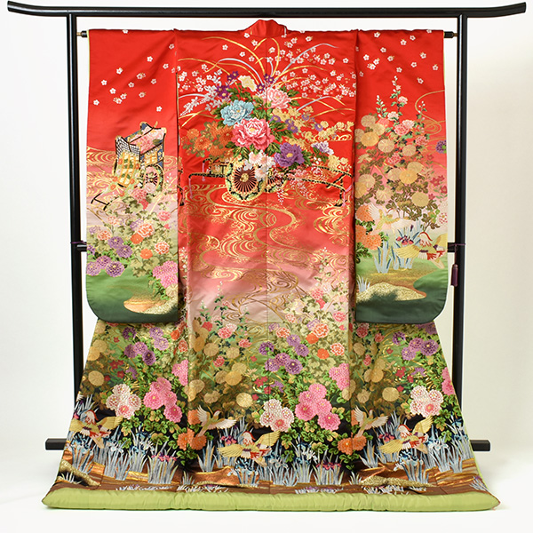 打掛(赤のボカシ地・花車)