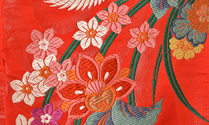 打掛(赤地・鶴と紫陽花)