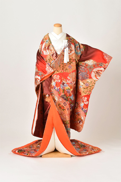 打掛(赤鉄色地・鶴)