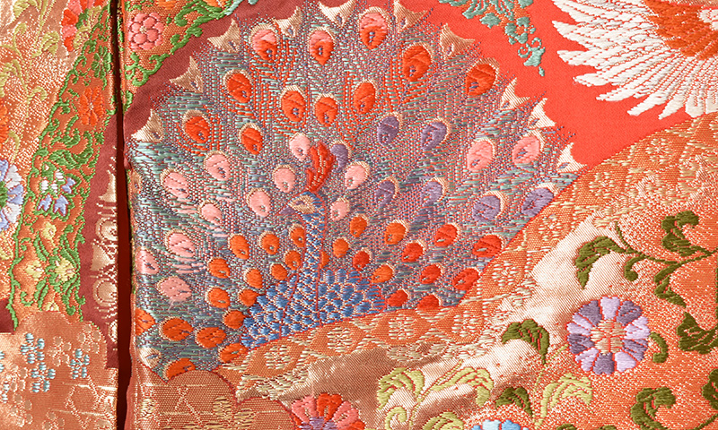 打掛(赤鉄色地・鶴)