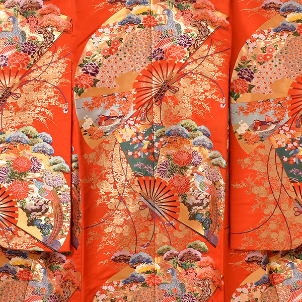 打掛(朱赤地・桧扇)