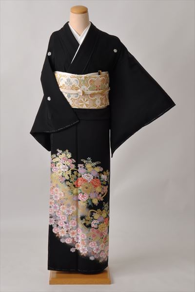 黒留袖(お花のブーケ)