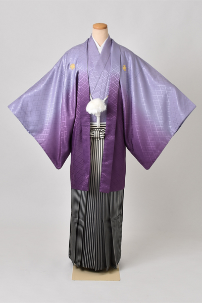 紋付袴[紫ぼかし紋付・袴縞］