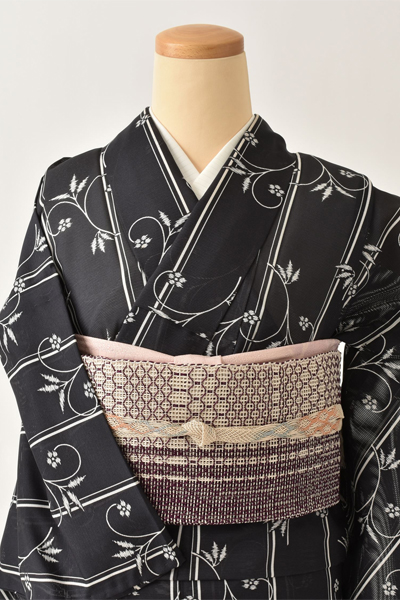 夏物_小紋〈黒・唐草文様〉