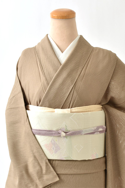 夏物＿色無地〈ベージュ〉