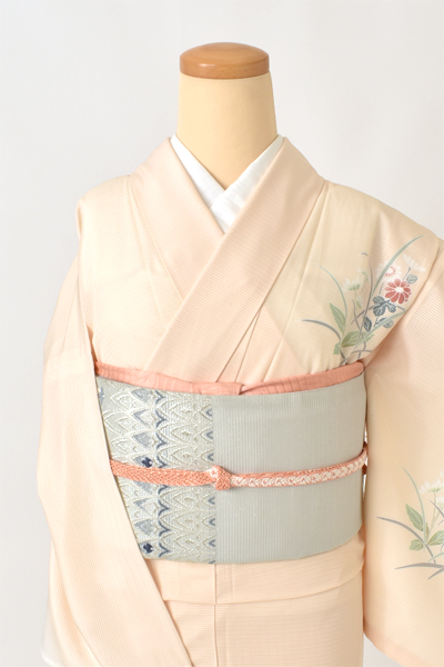 絽訪問着[サーモン・秋草]