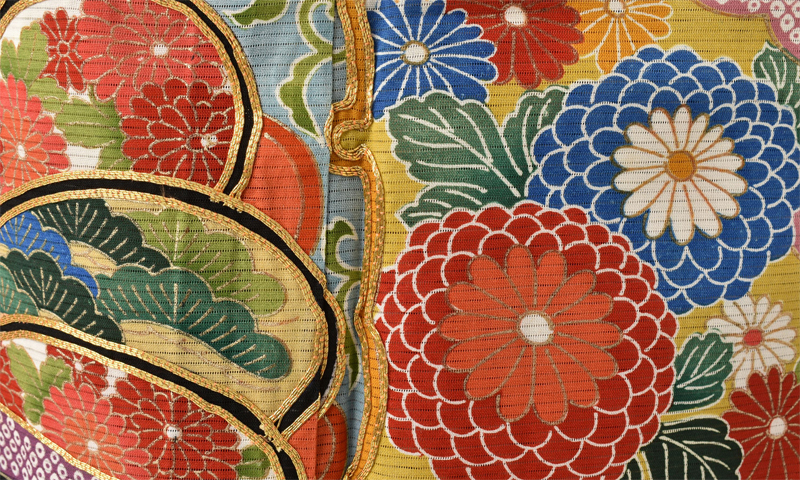 夏物_絽黒留袖〈菊・雪輪取り〉