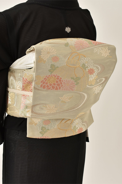 夏物_絽黒留袖〈菊・雪輪取り〉