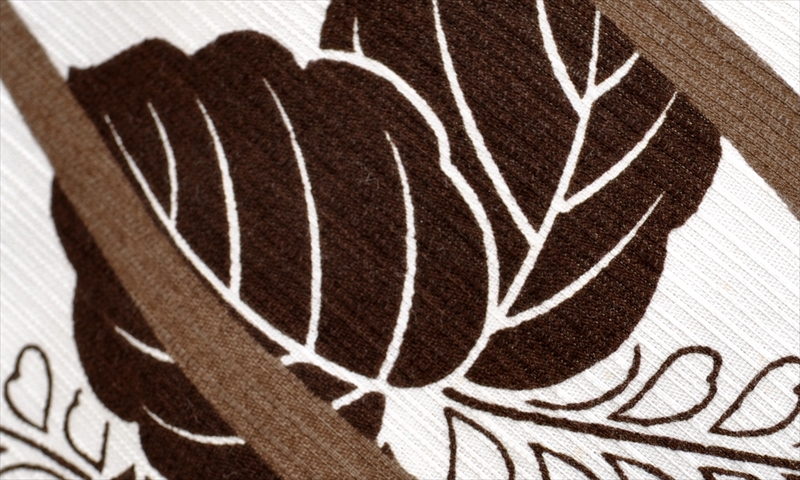 浴衣[169-177cm白地・桐]