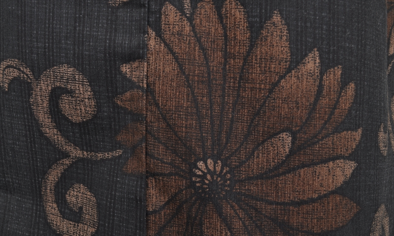 浴衣[167-175cm黒地・花に唐草]