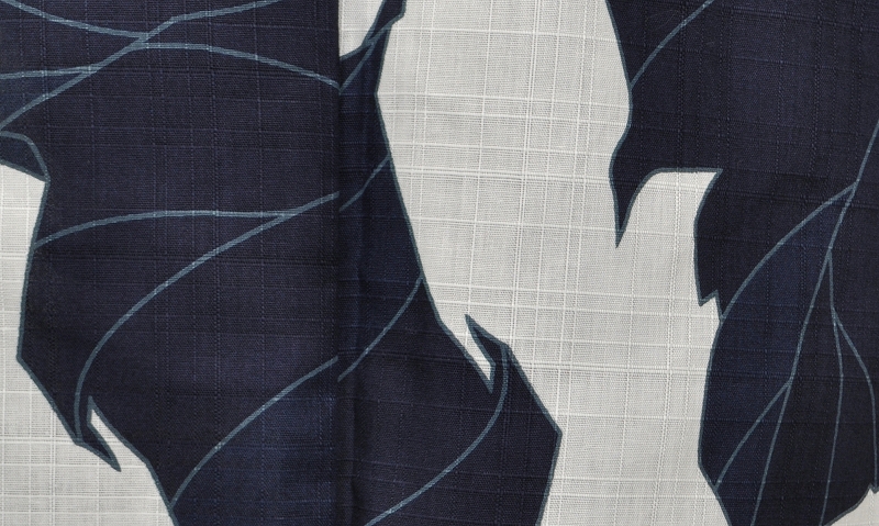 浴衣[169-177cm・白地・葉]