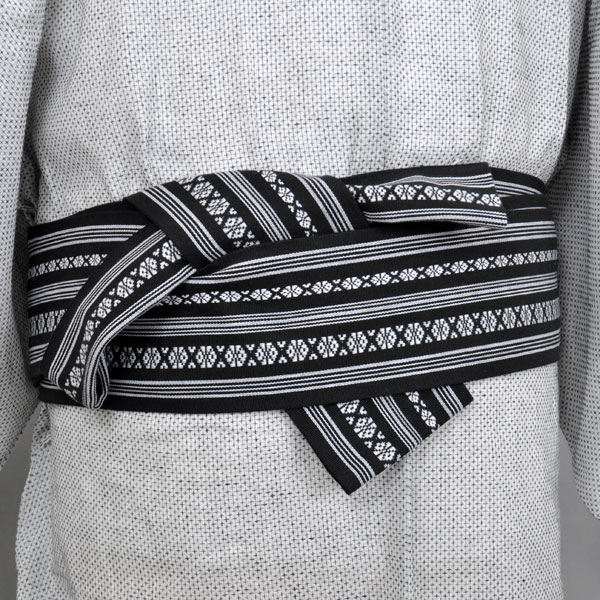 浴衣[155-163cm白地・十字絣]