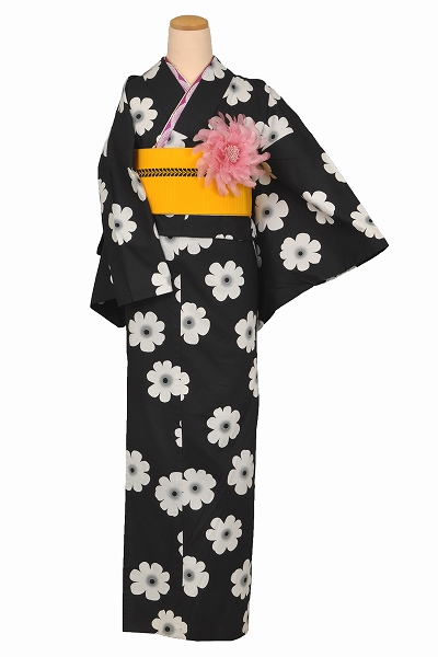 浴衣[黒地・白い花]