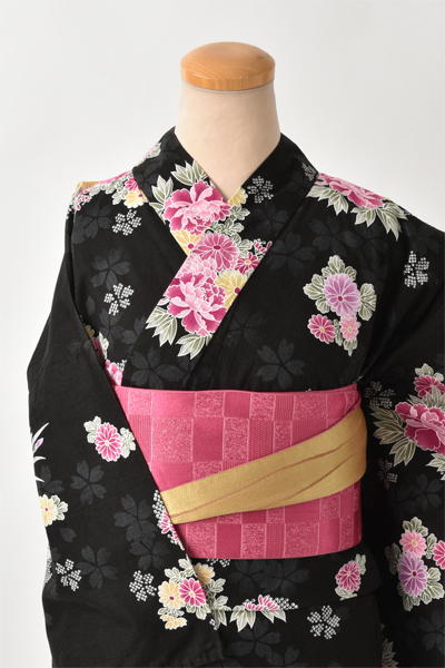 浴衣[黒地・牡丹]