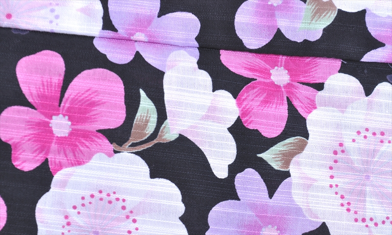 浴衣[黒・花々]