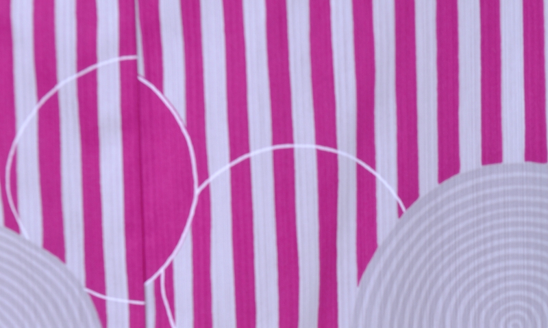 浴衣[ピンク・縦縞Sサイズ]