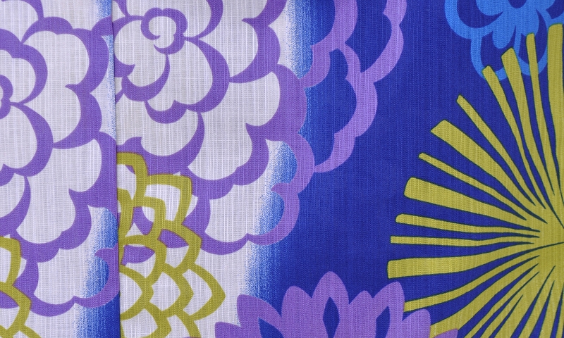 浴衣[青・大輪の花]