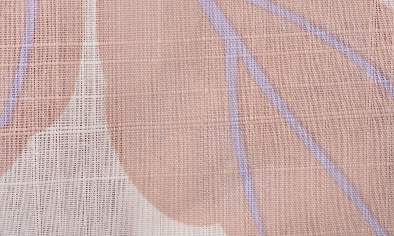 浴衣［赤基調に濃淡と花］