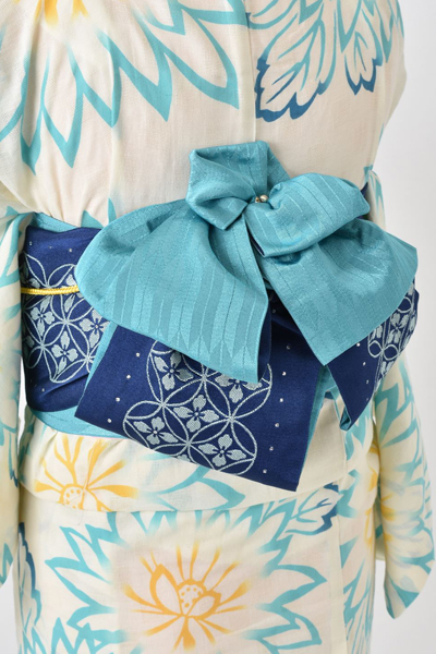 浴衣[生成り地にヒマワリ]