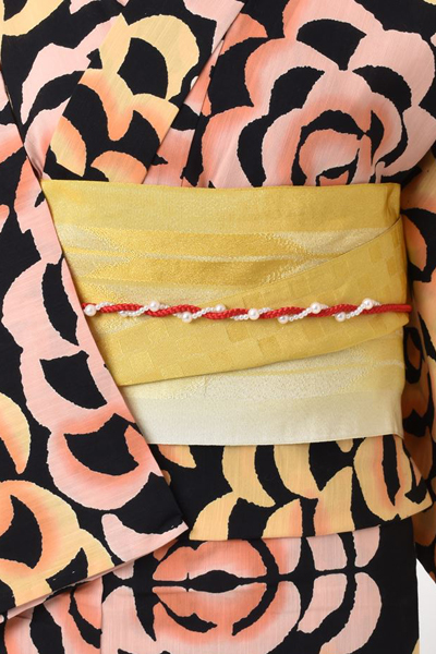 浴衣［大輪の花に猫柄］