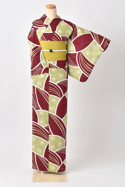 浴衣[臙脂と黄緑に菊柄]