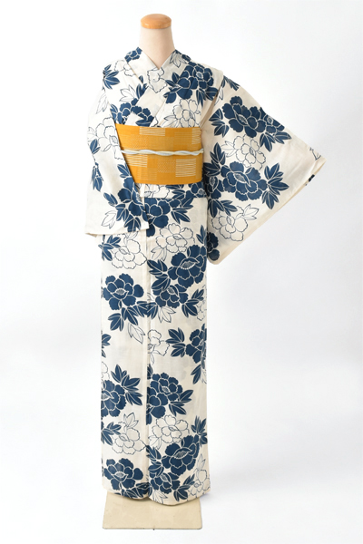 浴衣[白地に牡丹]