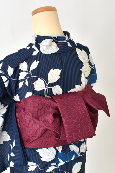 浴衣[紺・花柄]