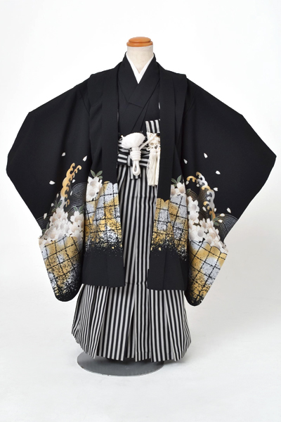 5歳祝着[黒・宝船、桜]