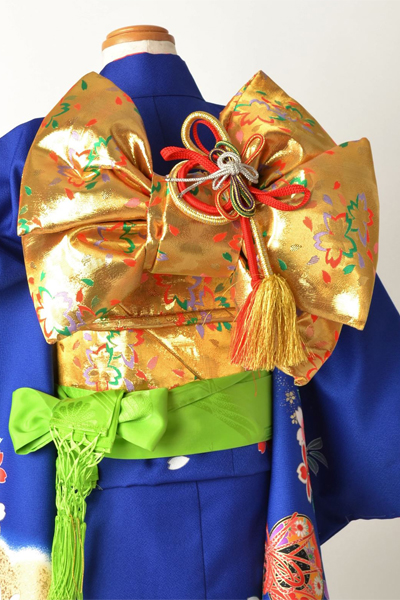 七歳祝着［紺色の鼓模様］