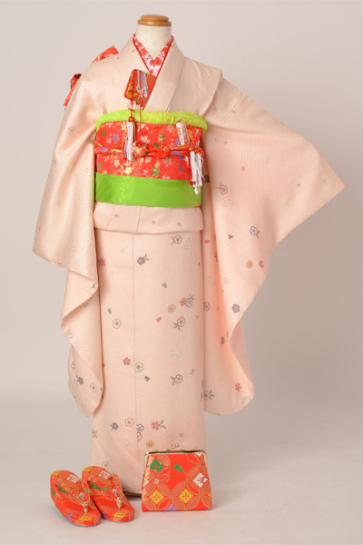 七歳祝着［ベージュの桜模様］