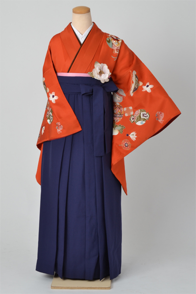 中振袖(赤・宝尽くし)