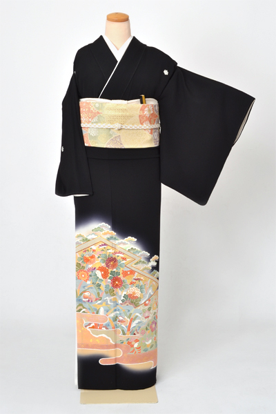 黒留袖［京友禅・幾何・花模様］