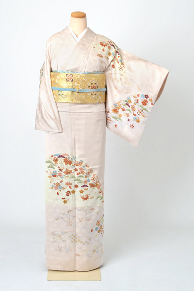 訪問着[ピンク地・宝尽くし]