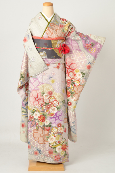 振袖(白地・菊)