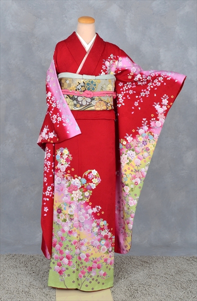振袖(赤・花の丸)