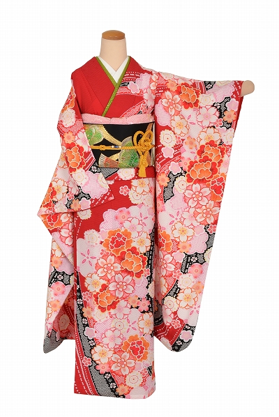 振袖(赤地・桜)