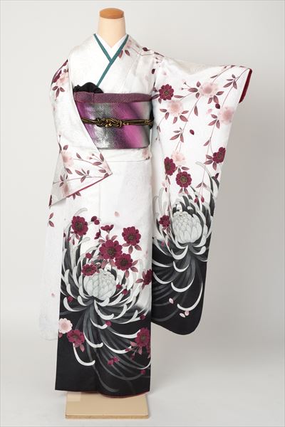 振袖(白地・菊)