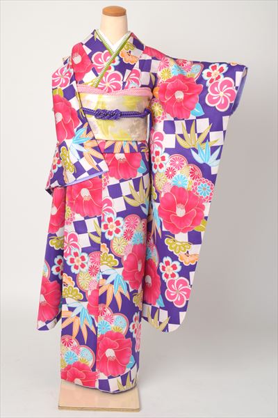 振袖(紫・椿)