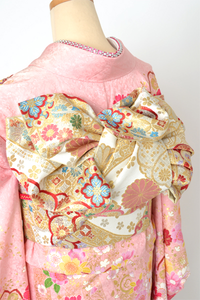 振袖[桃・毬、花]