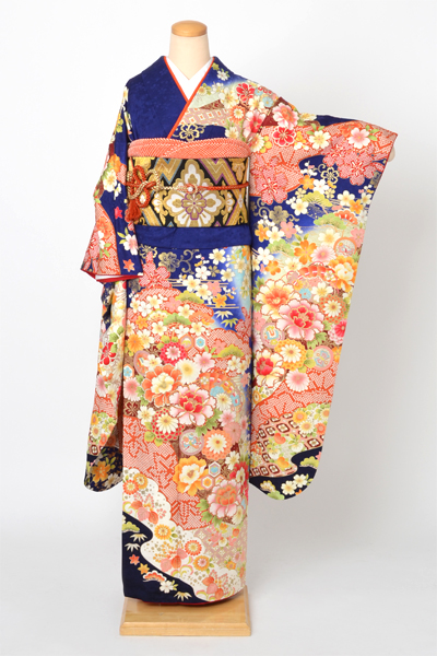 振袖[紺・花、檜扇]