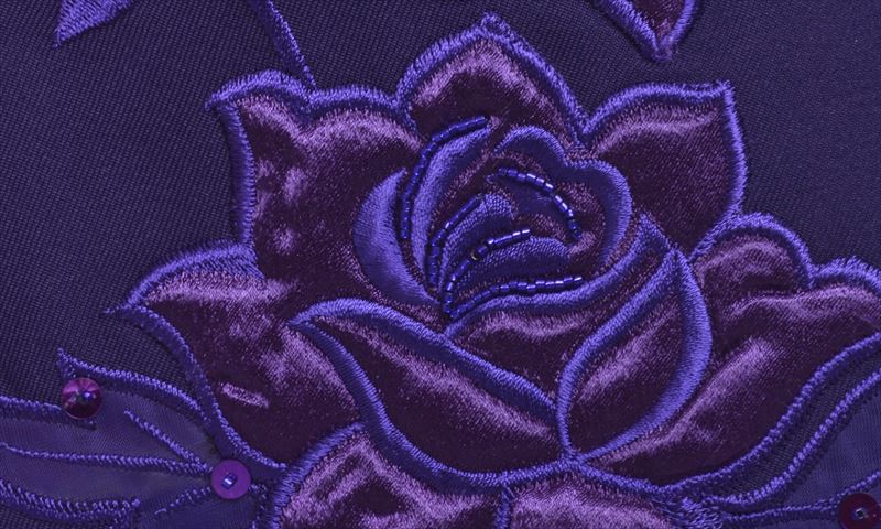 卒業袴［サーモンピンクの花模様］