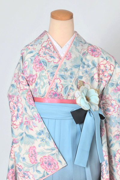 卒業袴［JILL STUART・白地のカーネーション＆牡丹唐草模様］