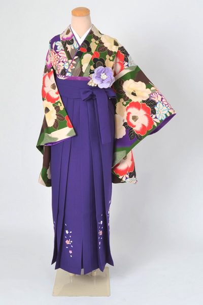 卒業袴［玉城ティナ・緑地の椿模様］