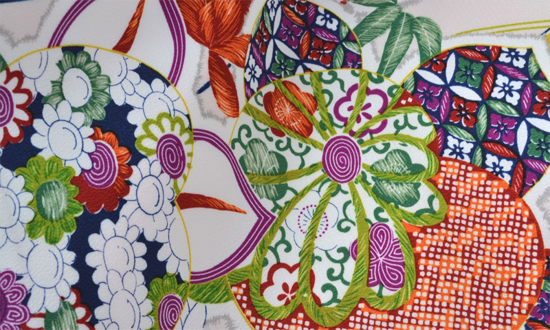 卒業袴［九重・白地の花模様］