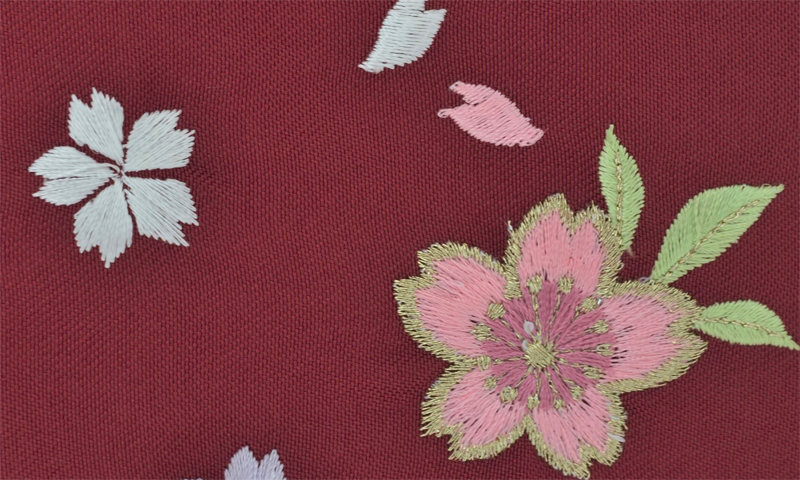 卒業袴［中村里砂・水色地の蘭模様］