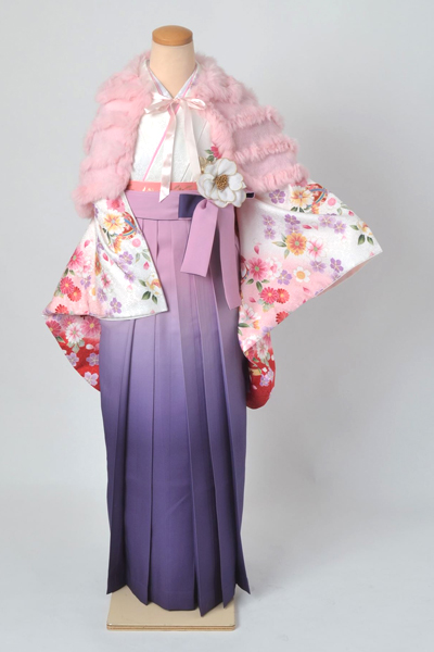 卒業袴［白地の手毬と花模様］